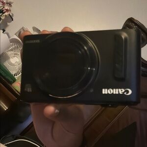 Canon Black Digital Camera Compact Model Canon PowerShot SX610 HS